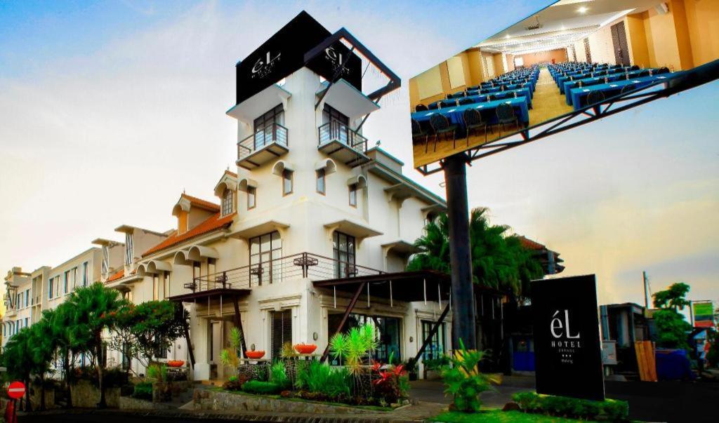 eL Hotel Grande Malang Buitenkant foto
